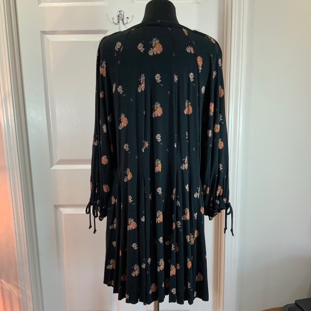 Free People Winter Sun Printed Floral Boho Black Tunic Dress Size Small - Picture 6 of 11